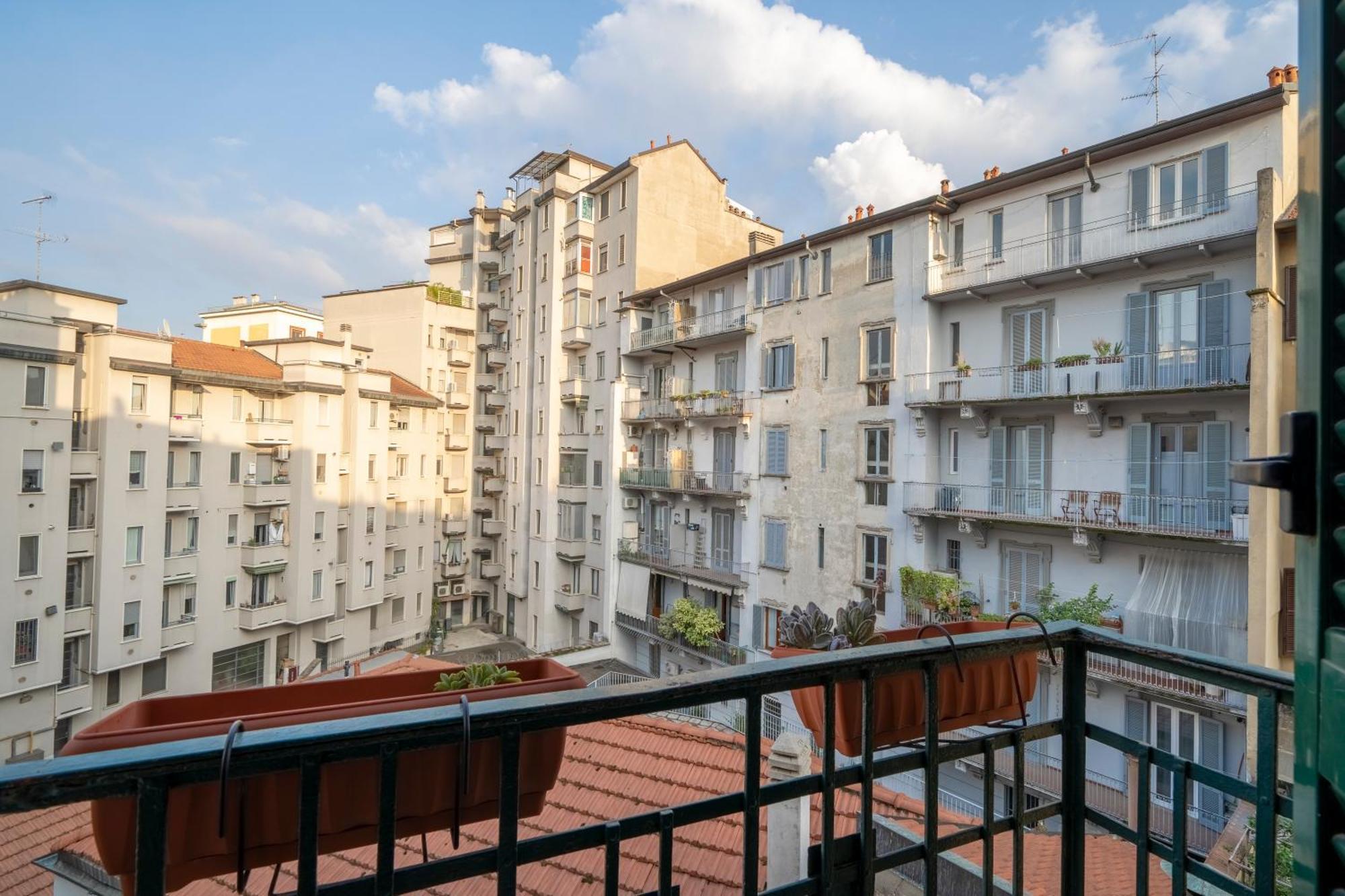 Easylife - Classic And Comfy Porta Romana Flat Milan Exterior photo